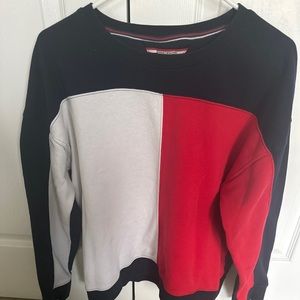 TOMMY HILFIGER LOGO CREWNECK